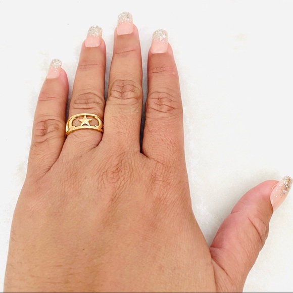 Moon & Star Ring - Picture 3 of 11